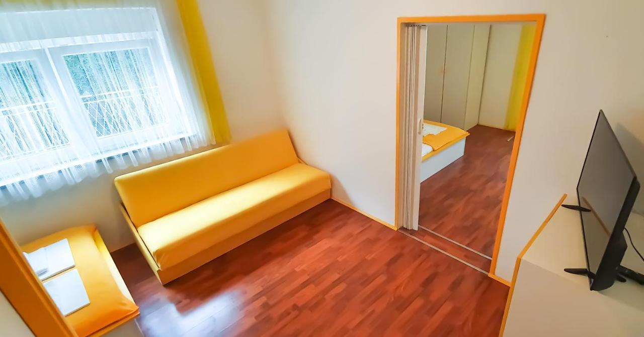 Apartment Buco สตารีกราด-ปาเคลนีซา ภายนอก รูปภาพ